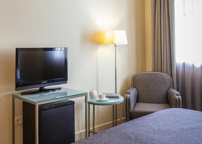 Macia Alfaros Hotel 4*