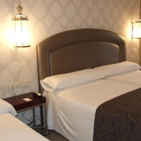 Maciá Alfaros Hotel Córdoba