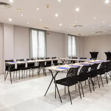 Maciá Alfaros 4* Córdoba